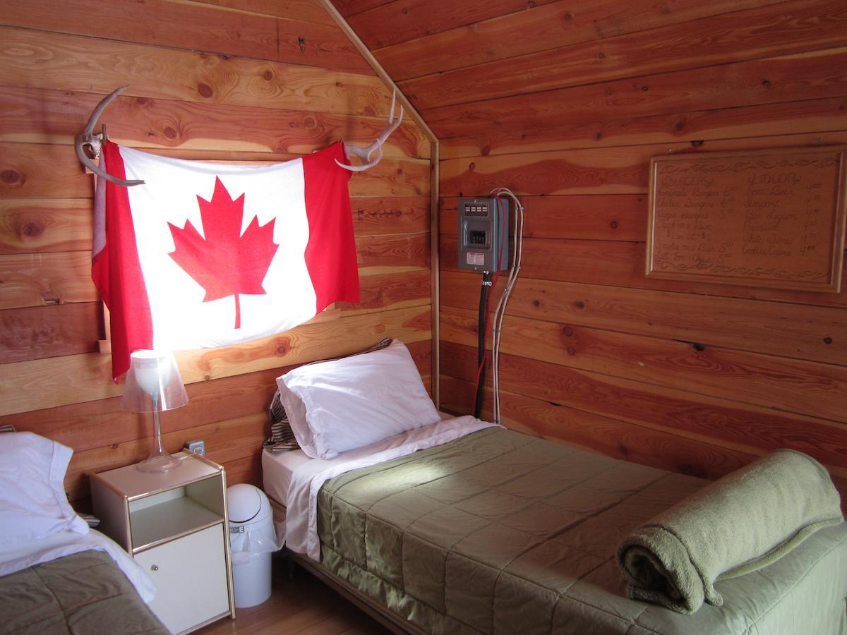 Log Inn & Pub Avola Chambre photo