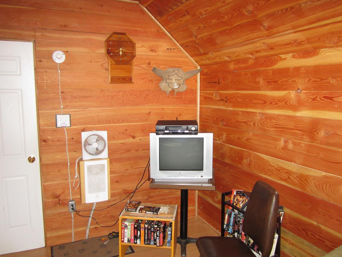 Log Inn & Pub Avola Chambre photo