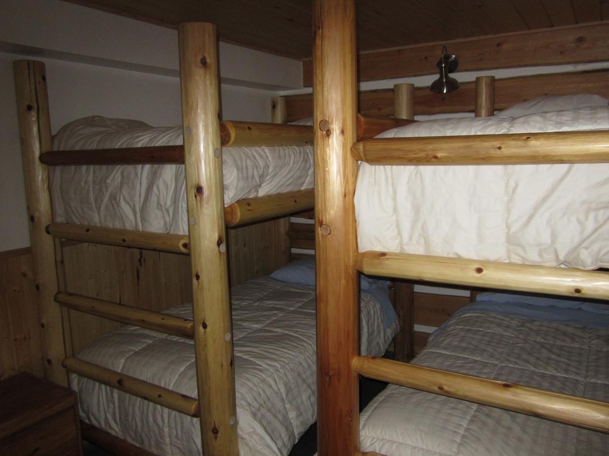 Log Inn & Pub Avola Chambre photo